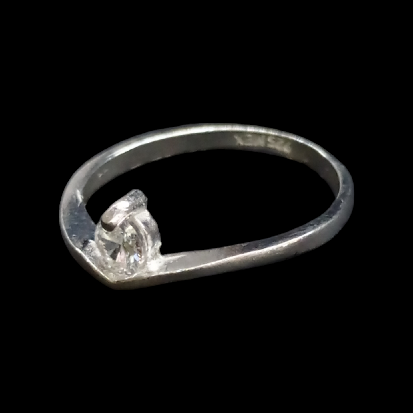 Anillo solitario 01