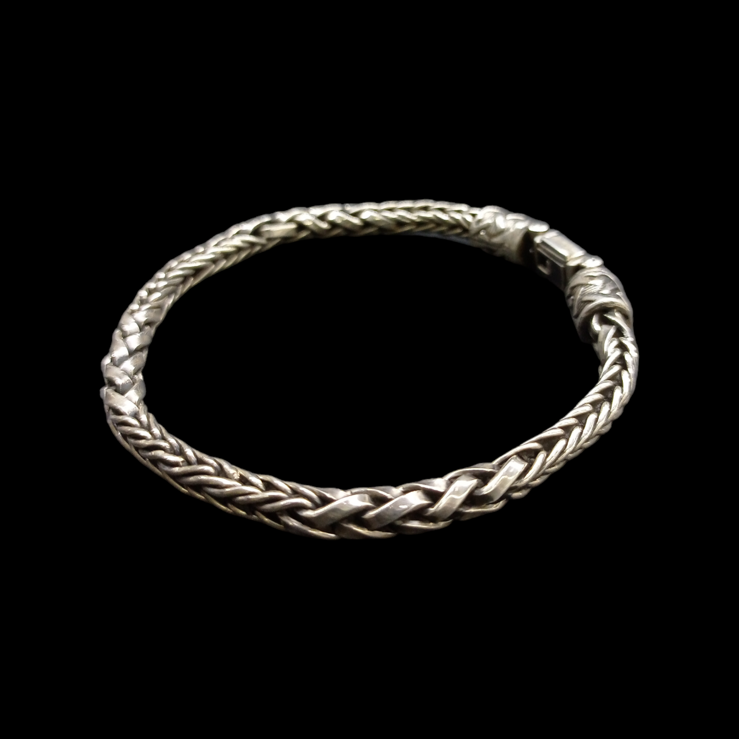 Pulsera trenzada gruesa