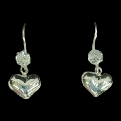 Aretes largos de corazón 01